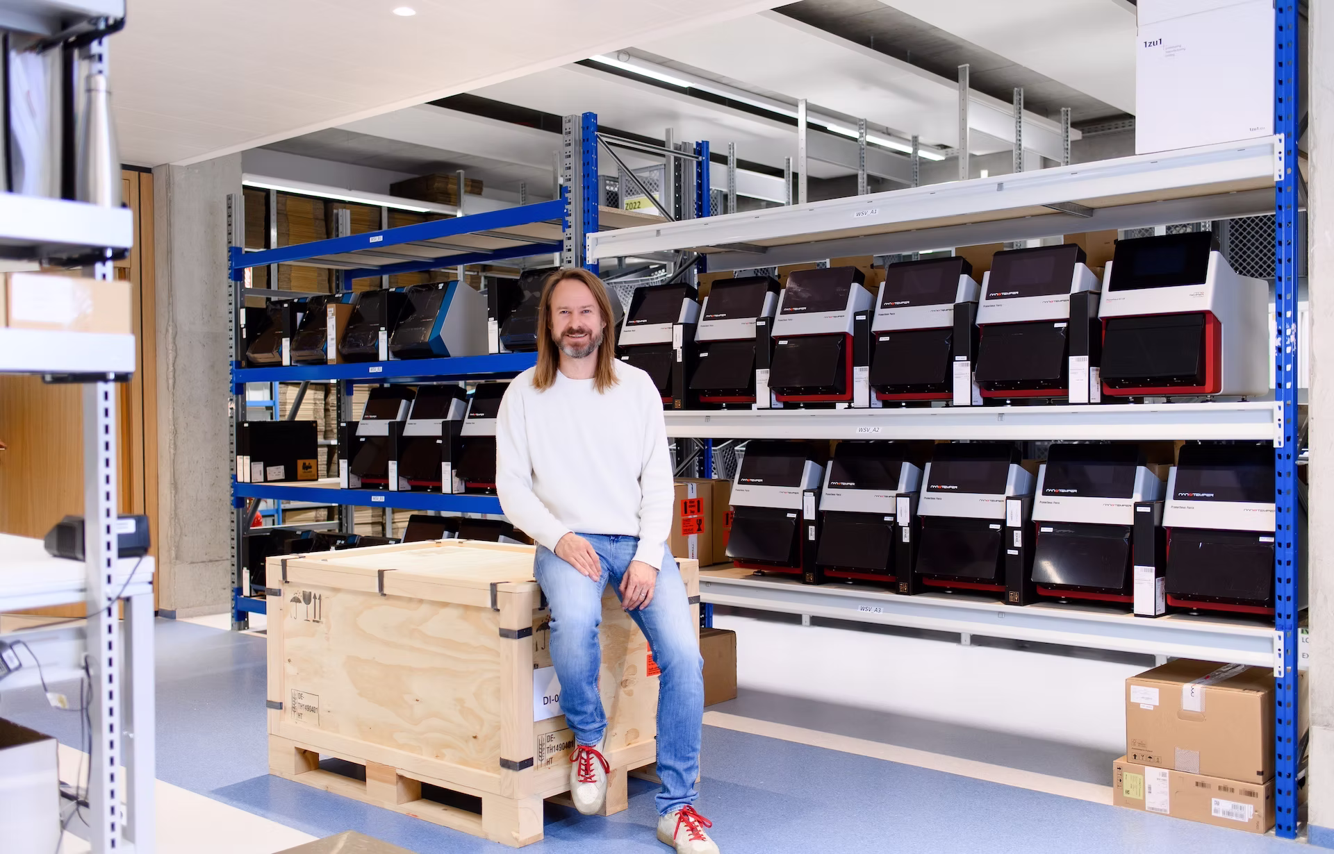 Philipp Baaske with NanoTemper instruments
